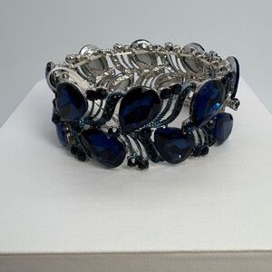 Navy Blue Indigo Crystal Teardrop Design Stretch Silver Tone Bracelet, Brand New